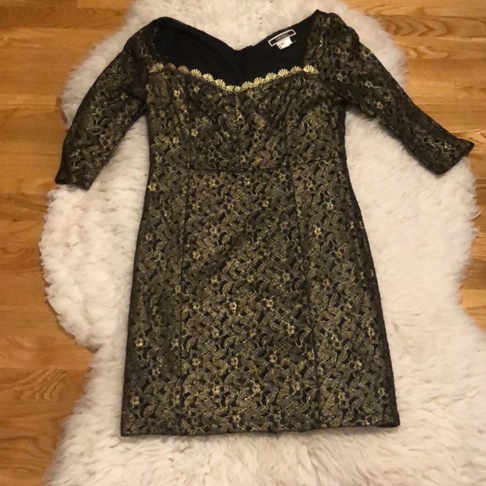 BEAUTIFUL LACE PARTY DRESS